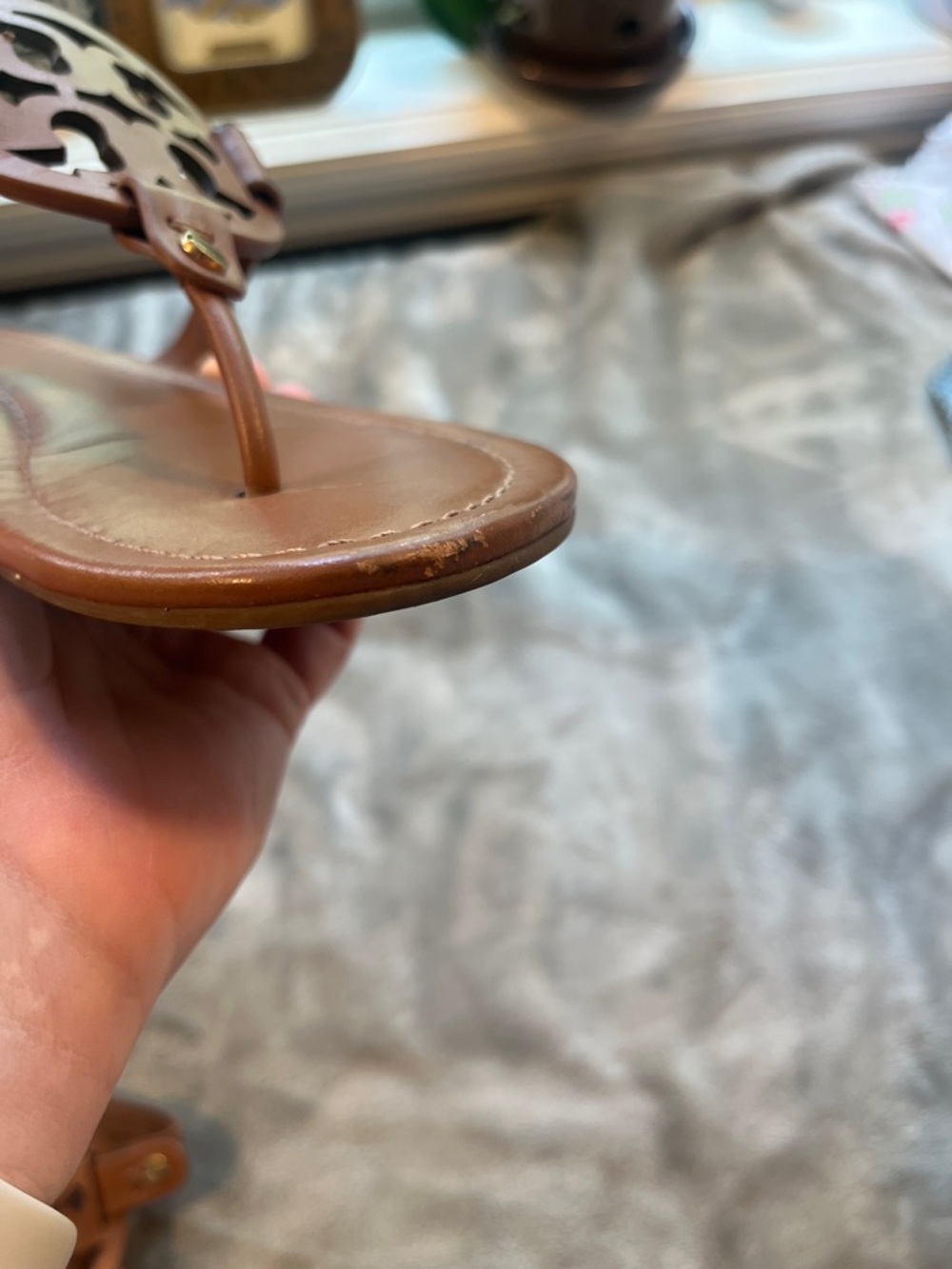 Tory Burch Tan Leather Logo Thong Sandals - Picture 8 of 9